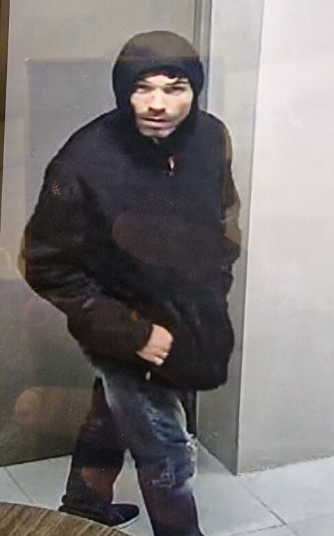 Πάφος: Αυτόν ψάχνει η Αστυνομία για υπόθεση διάρρηξης κατοικίας και κλοπής