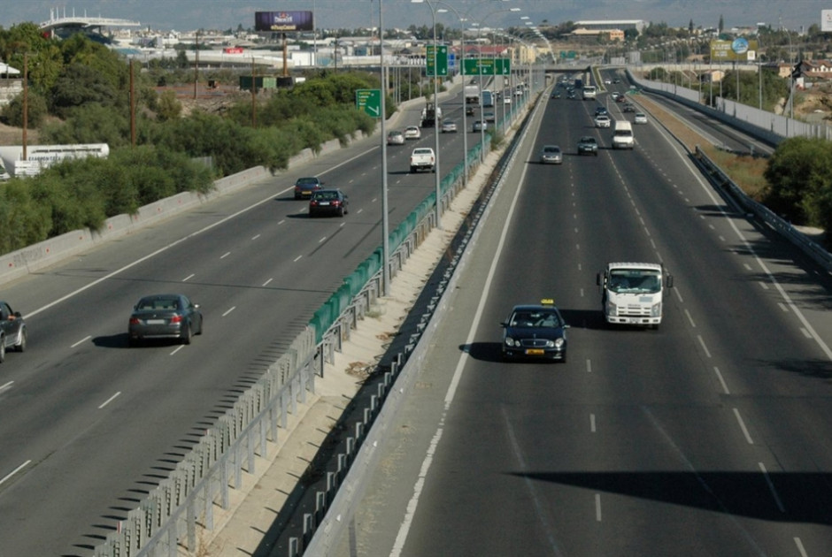 ΤΟΜ: Πότε ξεκινά η ανανέωση αδειών κυκλοφορίας για το 2026