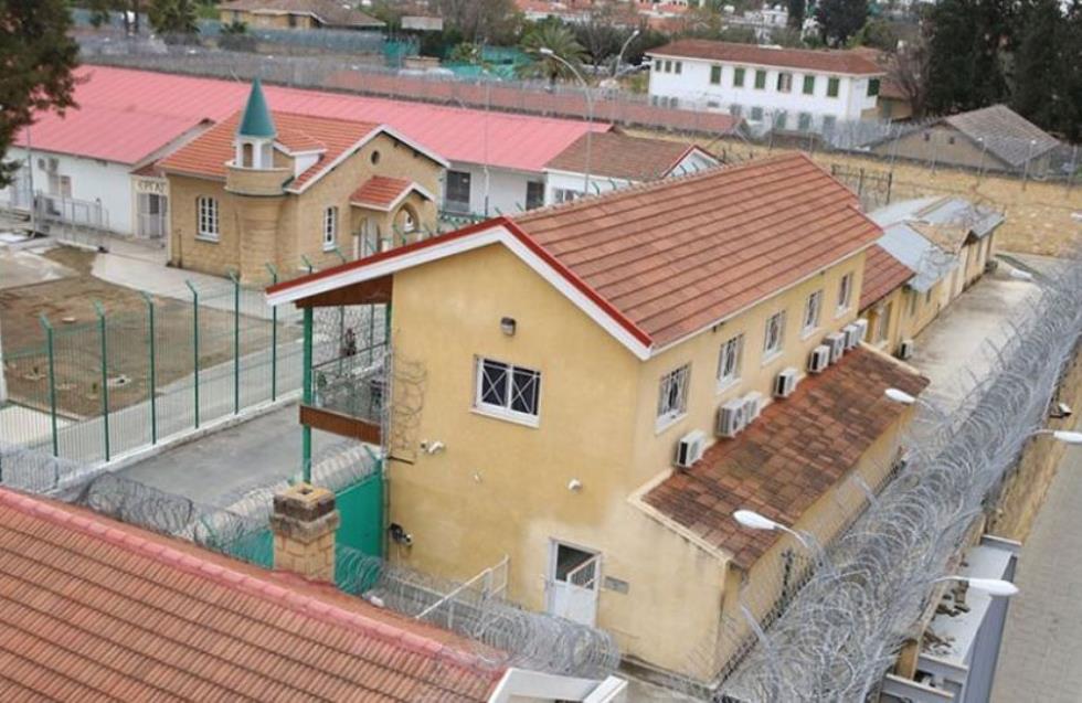 Διαβάστε στη «Σ»:Βία και νόμος των φατριών βασιλεύουν στις Κεντρικές Φυλακές