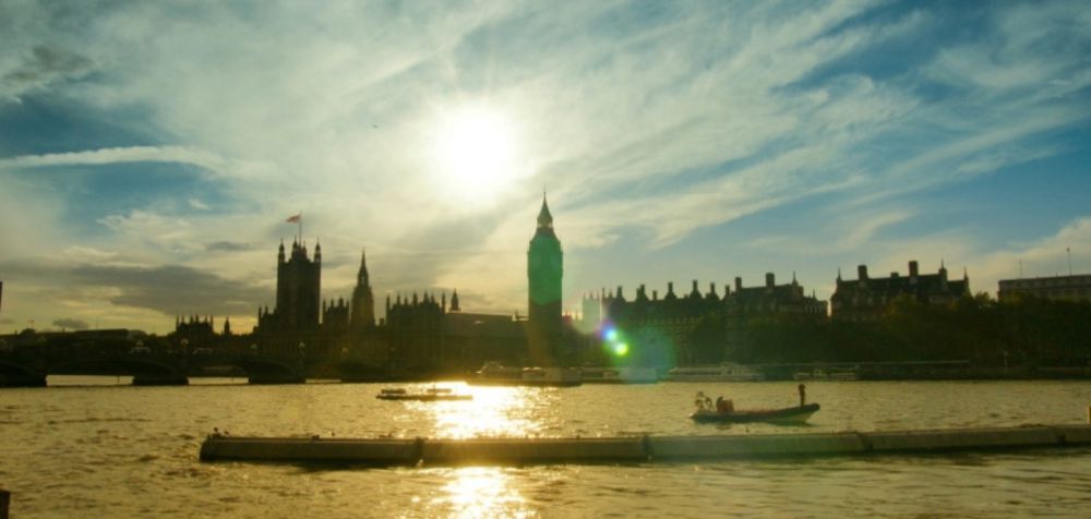 To 2025 ί&sigma;&omega;&sigmaf; &eta; &pi;&iota;&omicron; &zeta;&epsilon;&sigma;&tau;ή &chi;&rho;&omicron;&nu;&iota;ά &pi;&omicron;&upsilon; &kappa;&alpha;&tau;&alpha;&gamma;&rho;ά&phi;&eta;&kappa;&epsilon; &pi;&omicron;&tau;έ &sigma;&tau;&omicron; &Eta;&nu;&omega;&mu;έ&nu;&omicron; &Beta;&alpha;&sigma;ί&lambda;&epsilon;&iota;&omicron;