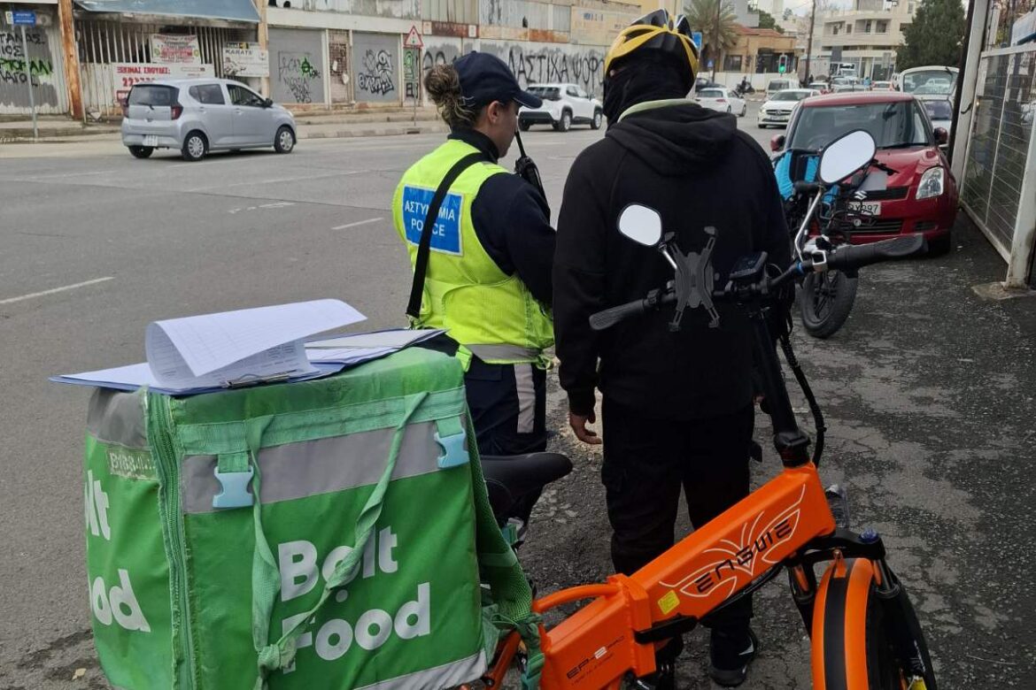 Συντονισμένοι έλεγχοι σε e-ποδήλατα: Τι εντοπίστηκε από την Αστυνομία