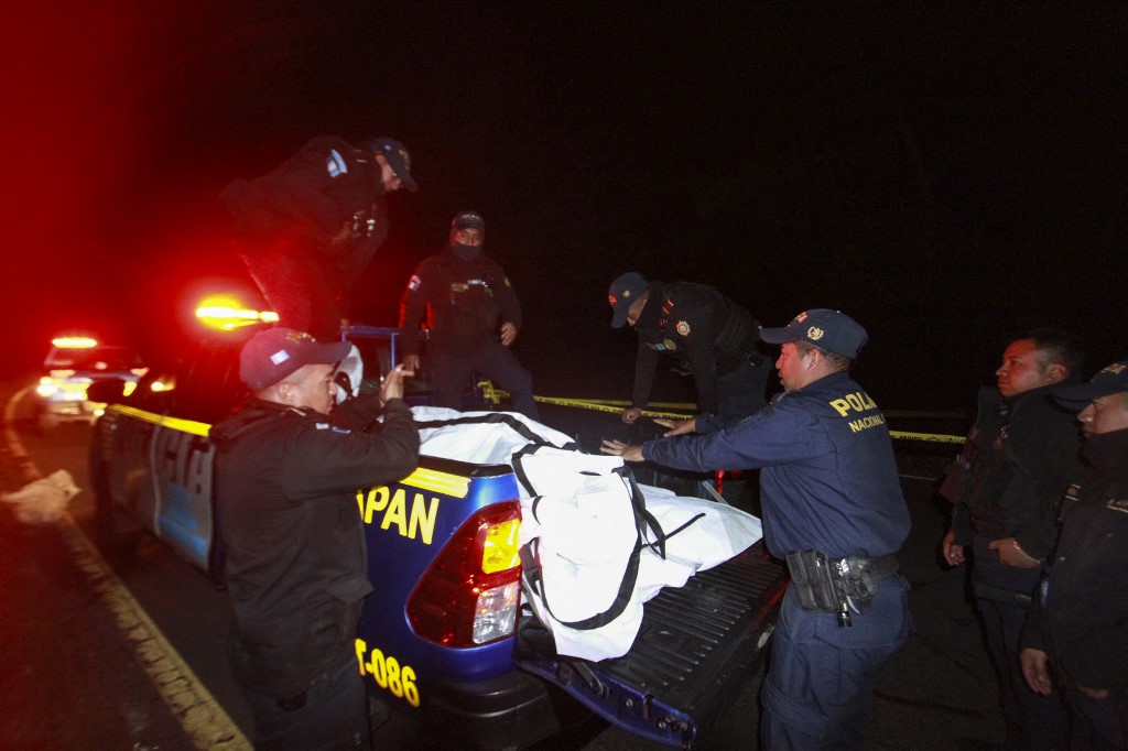 Γουατεμάλα: Τουλάχιστον 15 νεκροί και 19 τραυματίες σε δυστύχημα με λεωφορείο