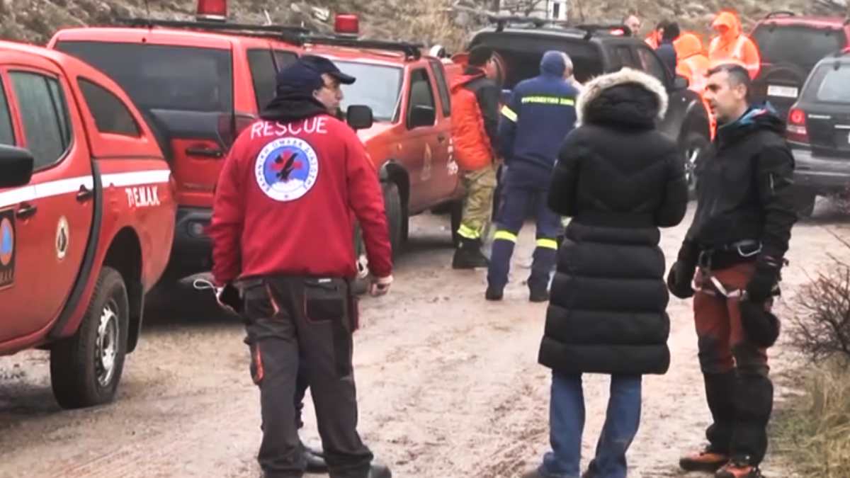 Επίλογος στην τραγωδία: Ανασύρθηκαν οι 4 νεκροί ορειβάτες στα Βαρδούσια