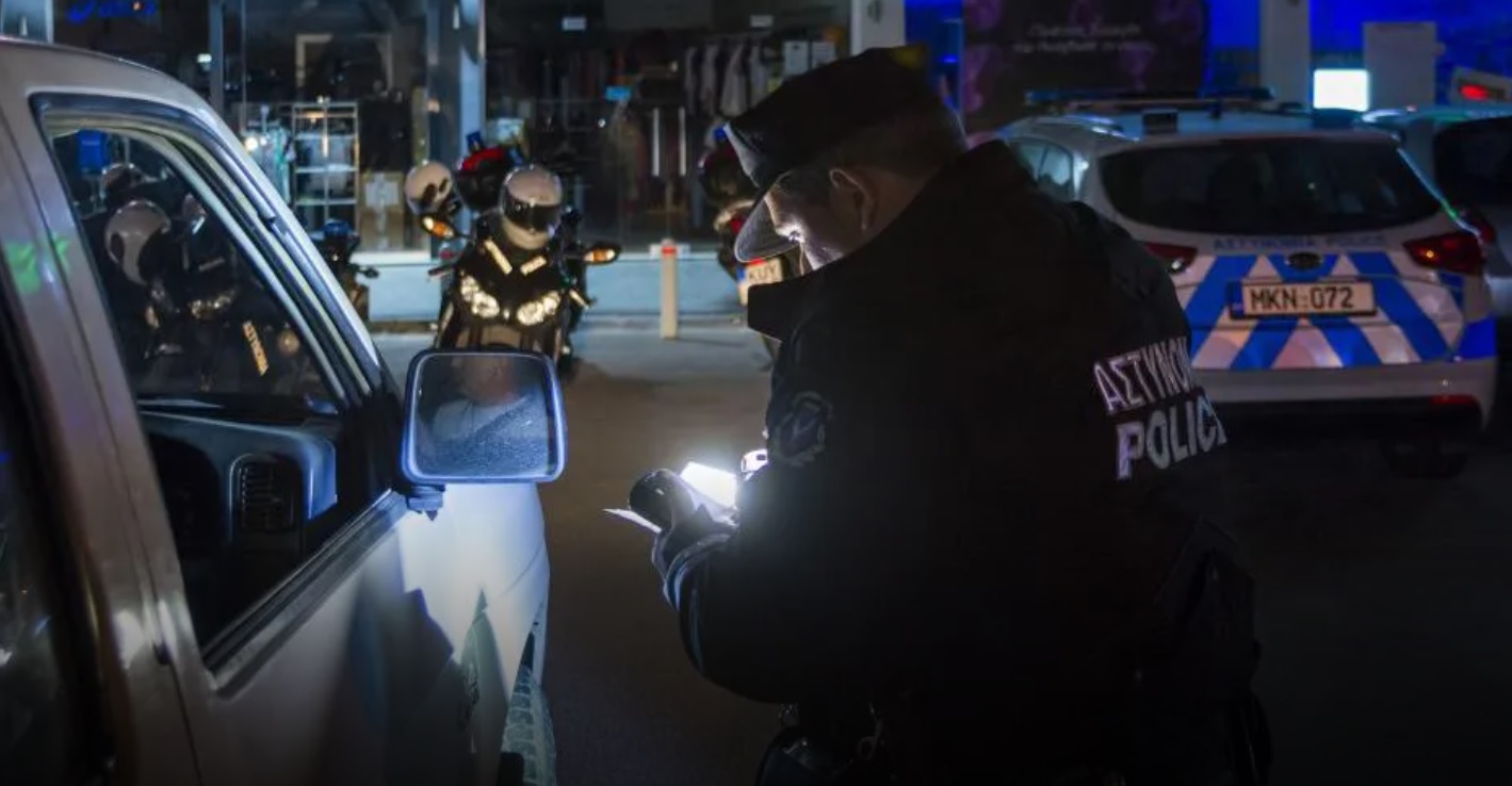 Σαρωτικοί έλεγχοι Αστυνομίας: 157 καταγγελίες και 4 συλλήψεις το βράδυ