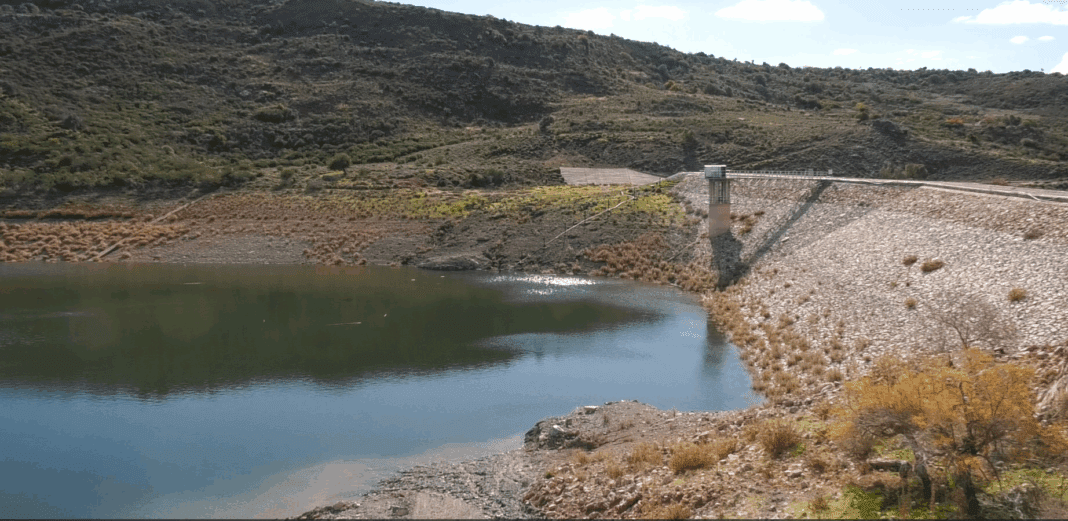 Hopeful Signs from Mavrokampos Reservoir - 25% Full After Rains