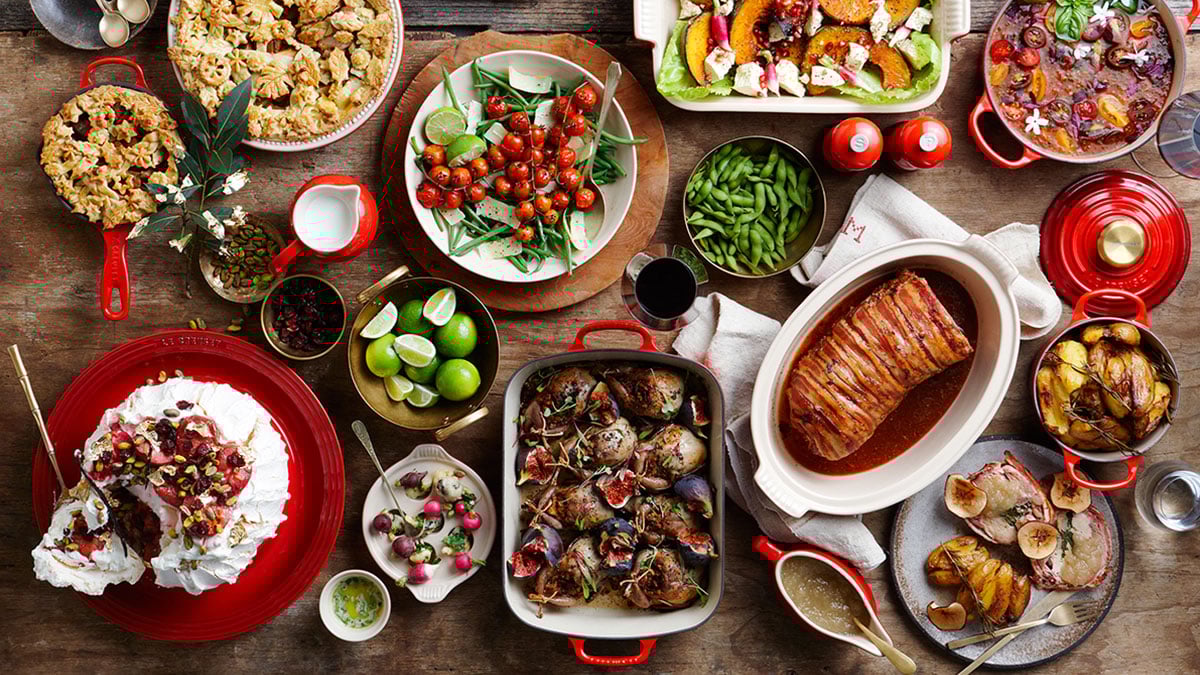 Καταναλωτές: Ίδιο κόστος με το χριστουγεννιάτικο, το πρωτοχρονιάτικο τραπέζι