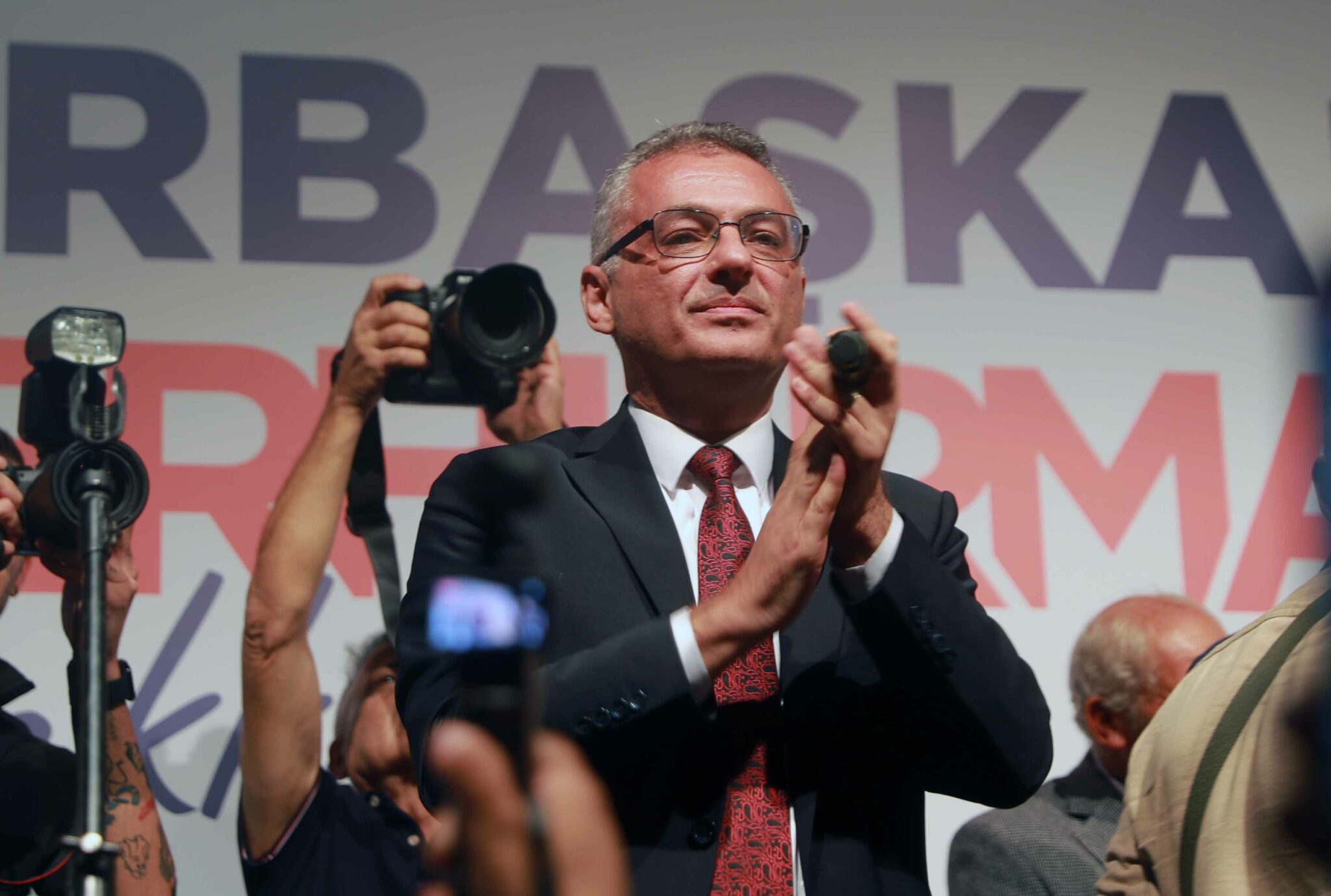 Επιμένει για μηχανισμό επικοινωνίας Πράσινης Γραμμής ο Έρχιουρμαν