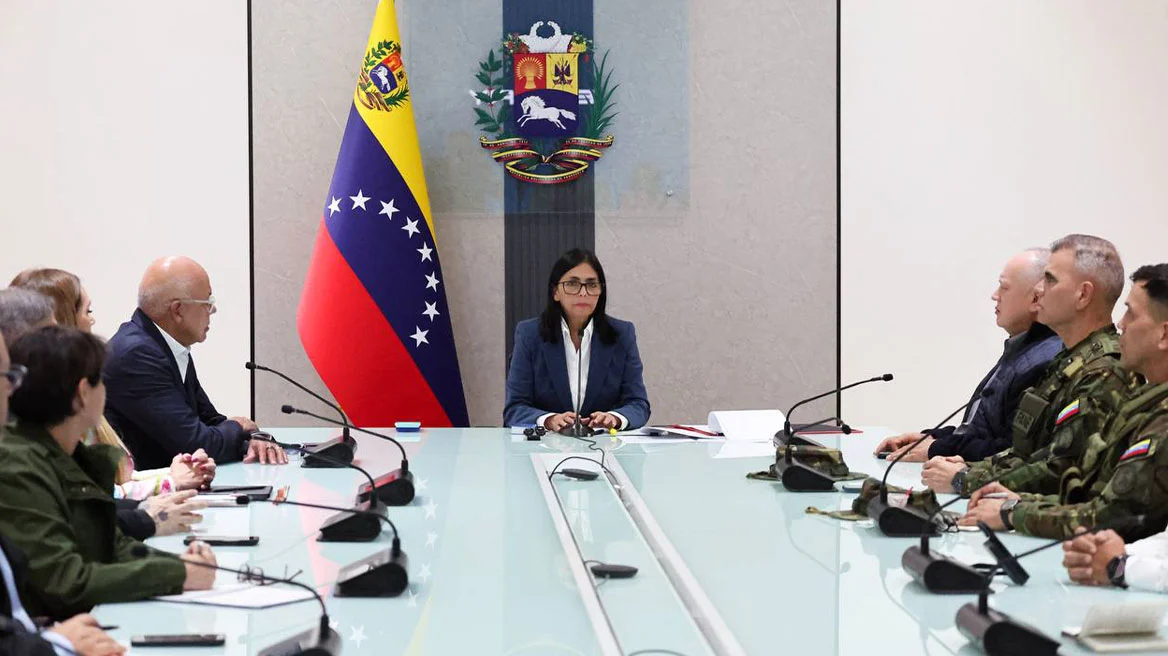 Venezuelan Vice President: Maduro is the 'only' leader - We will not become a colony