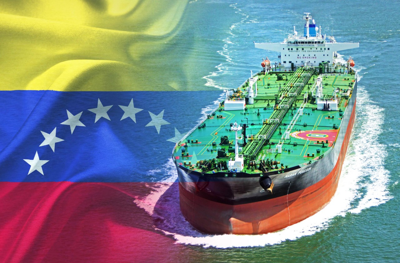 Twelve Tankers Loaded with Venezuelan Crude Depart Venezuela