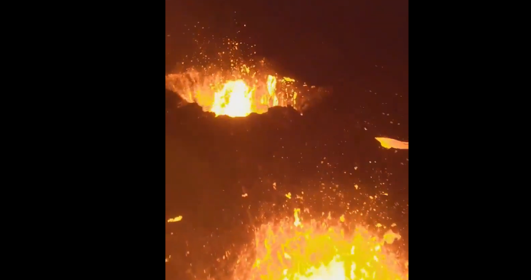 Stunning Nighttime Footage of Iceland's Active Volcanoes
