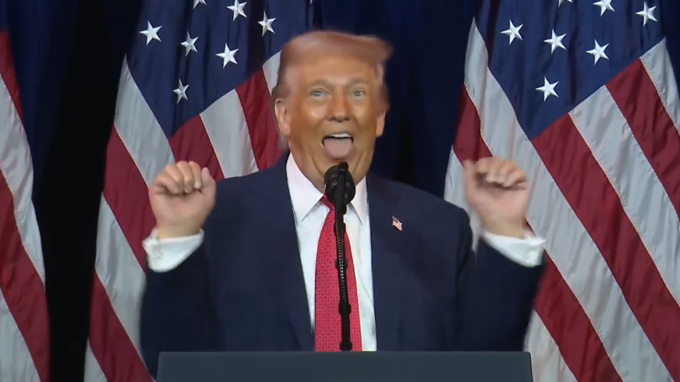 Χορευτικό σόου Τραμπ με ειρωνείες για τρανς αθλήτριες και Μαδούρο (ΒΙΝΤΕΟ)