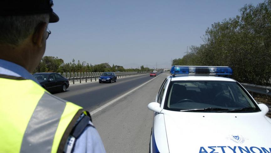 Πότε η Αστυνομία θα αφαιρεί επί τόπου άδειες οδήγησης (ΒΙΝΤΕΟ)