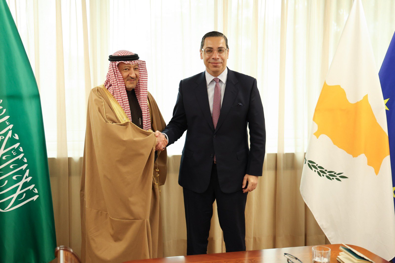 ΥΠΕΞ: Αποφασίστηκε περαιτέρω ενίσχυση σχέσεων ΗΑΕ με Κύπρο και ΕΕ