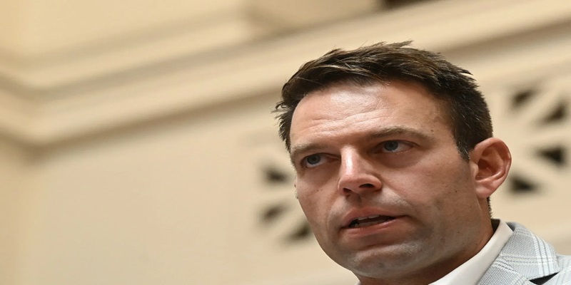 Κασσελάκης: Μόνος δρόμος η παραίτηση Χριστοδουλίδη - Στηρίζω ΑΛΜΑ