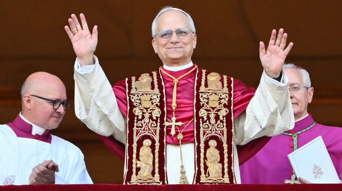 Πάπας Λέων: «Ο πόλεμος ξαναήρθε στη μόδα, απειλείται σοβαρά το κράτος δικαίου»