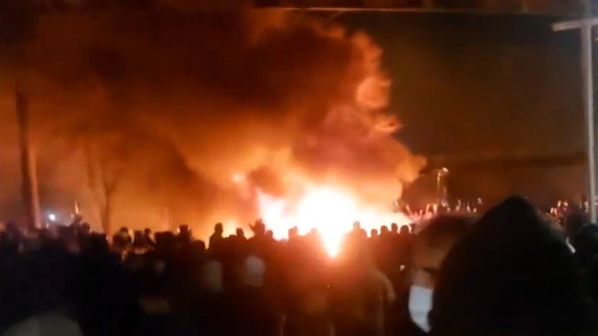 Iran: Protests Deemed 'Enemies of God' - Authorities Warn of Crackdown