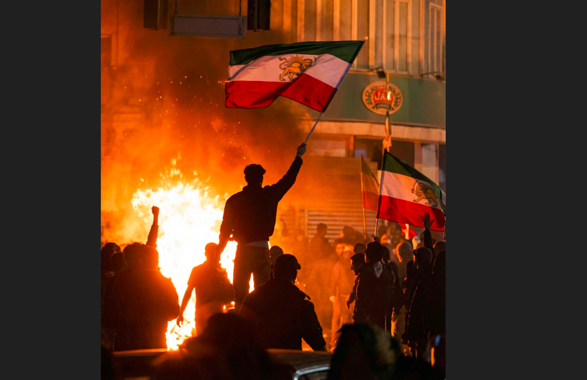 Ιράν: Έτοιμες να βοηθήσουν τους διαδηλωτές οι ΗΠΑ-Συνομιλία Ρούμπιο-Νετανιάχου