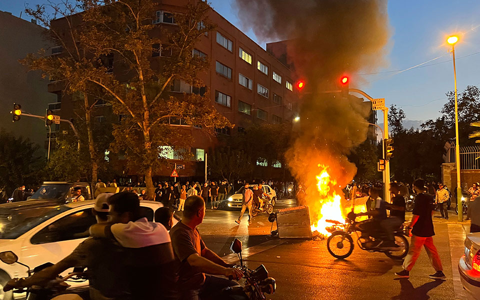 Ιράν: Οι νεκροί ξεπέρασαν τους 500 στις διαδηλώσεις