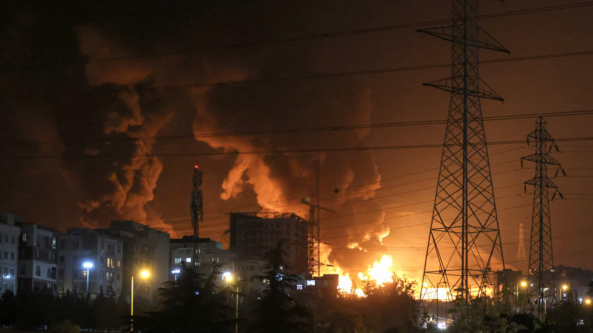 Trump to Consider US Intervention Scenarios in Iran