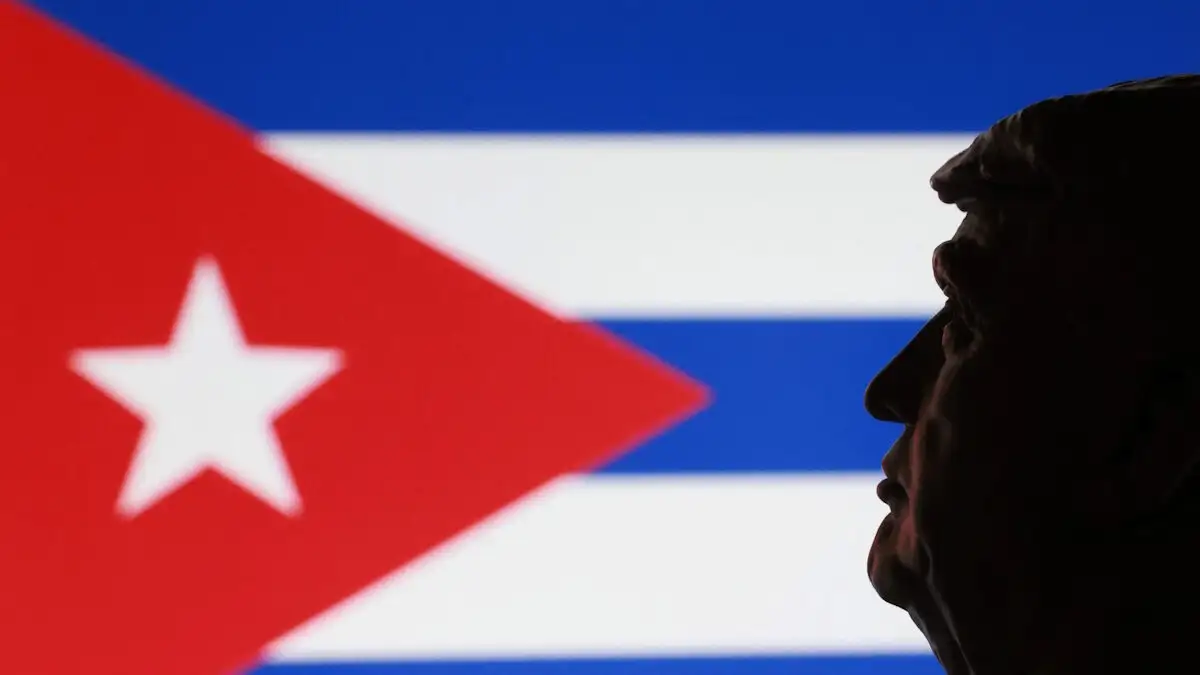 Τραμπ: Σκληραίνει η στάση του έναντι της Κούβας - Αντιδράσεις στην Αβάνα