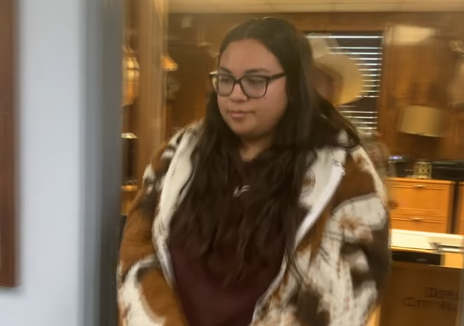 USA: Teacher Allegedly Raped 14-Year-Old in Her Vehicle with Two Other Students Present