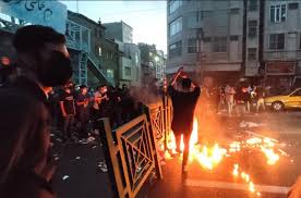 Ολλανδία: Ο πρεσβευτής του Ιράν κλήθηκε στο ΥΠΕΞ για τη βία κατά διαδηλωτών