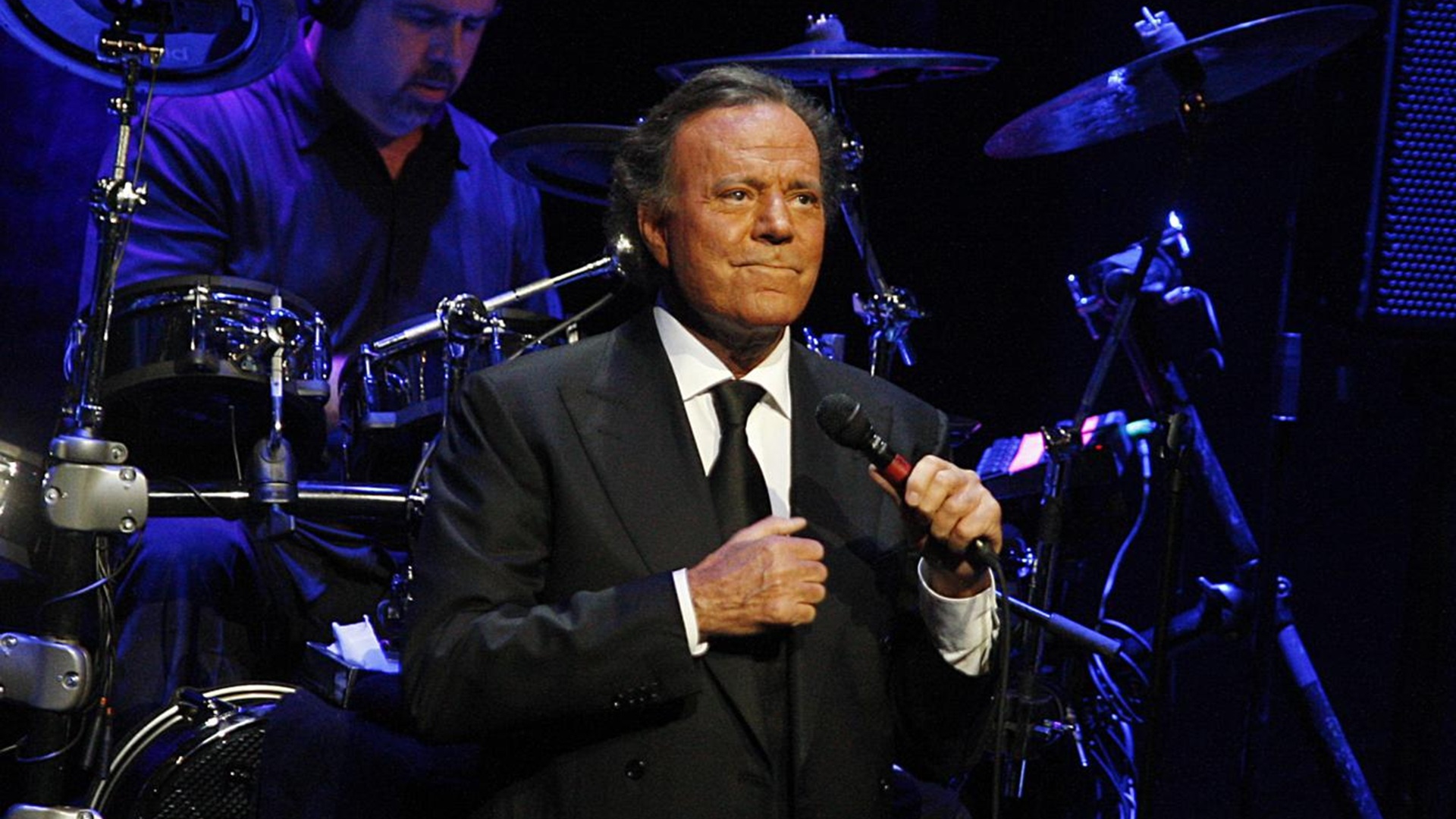 Julio Iglesias Accused of Rape by Two Former Employees
