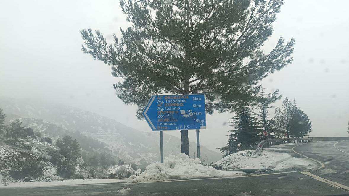 Troubles Begin at Troodos: Drivers Getting Stuck and Entering Ski Slopes