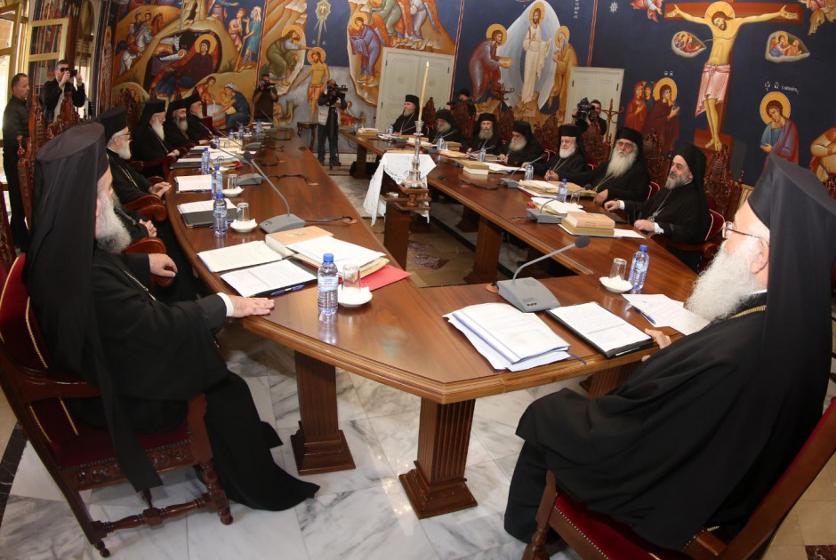 Ύμνοι Κυπριακού τη Μ. Παρασκευή: «Σαν να λέμε τα εγκώμια δε μας καλύπτουν»