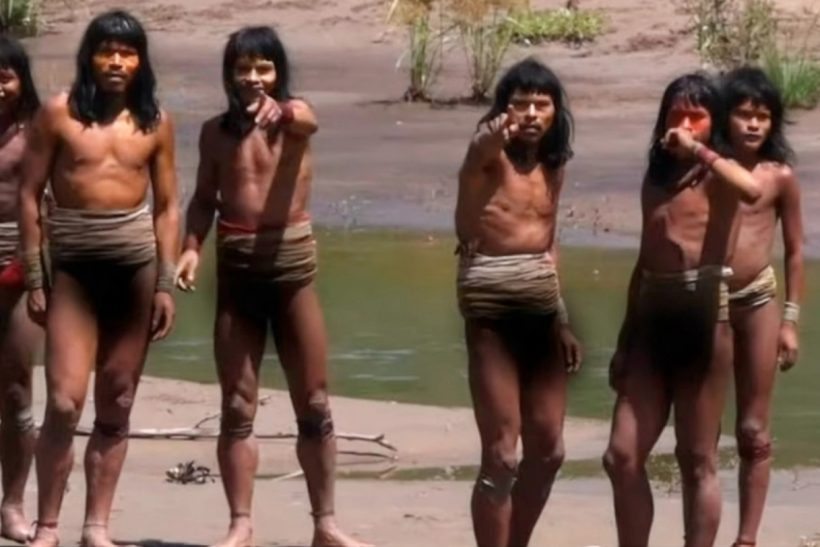 Νέο βίντεο–ντοκουμέντο με σπάνια απομονωμένη φυλή του Αμαζονίου (ΒΙΝΤΕΟ)