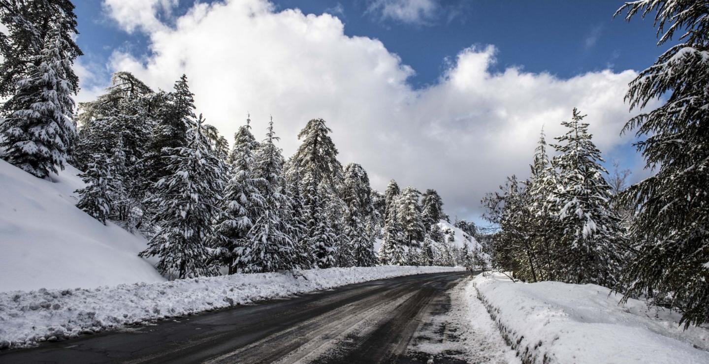 Παραμένει στο «ψυγείο» η Κύπρος - Πτώση θερμοκρασίας και χιόνια στα ορεινά
