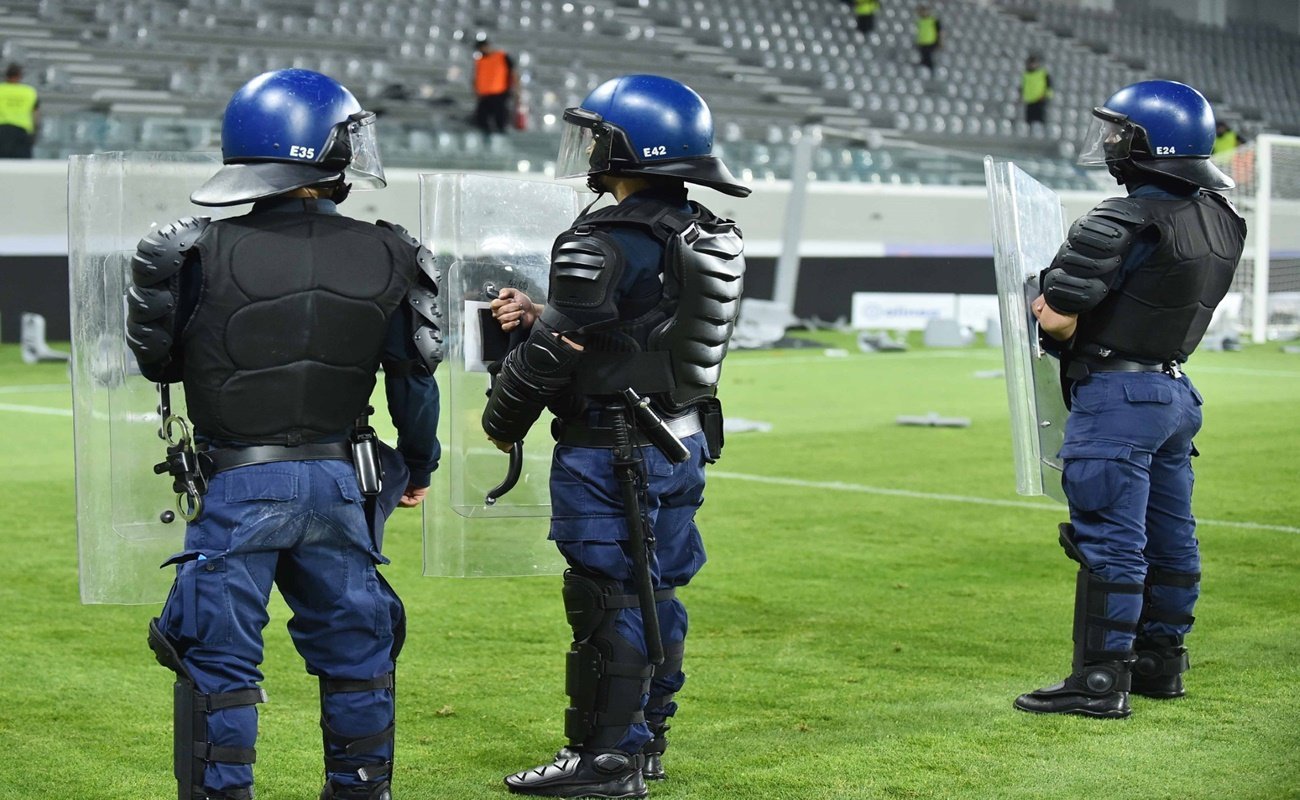 Κατηγορήθηκαν γραπτώς δυο συλληφθέντες για επεισόδια στο «Αλφαμέγα»