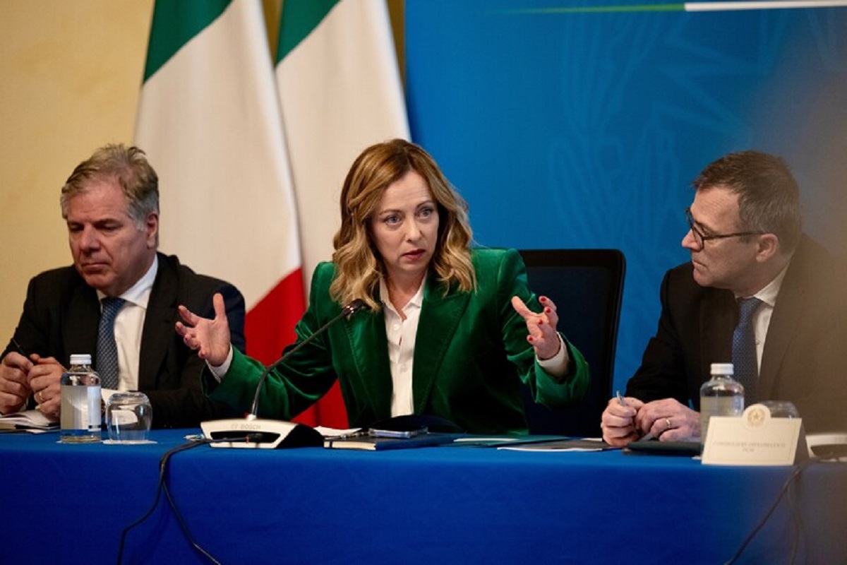 Αίγυπτος–Ιταλία: Συζητούν θαλάσσιες ζώνες