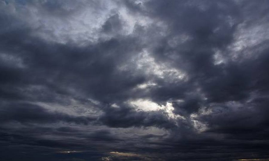 Συννεφιασμένος σήμερα ο καιρός - Βροχές από Πέμπτη