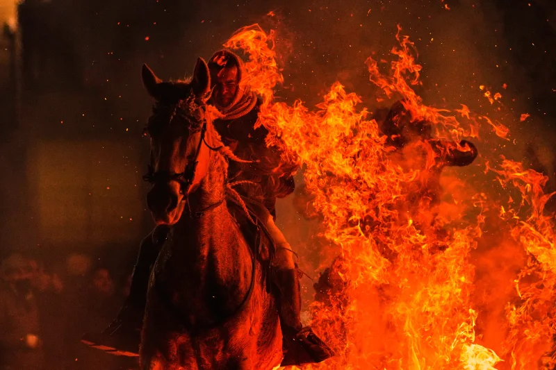 Spain: Horses Run Through Flames During Celebrations (VIDEO)