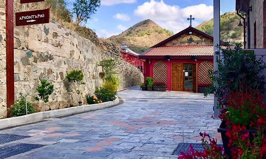 &Mu;&eta; &pi;&alpha;&rho;&alpha;&delta;&omicron;&chi;ή &kappa;&alpha;&tau;&eta;&gamma;&omicron;&rho;&iota;ώ&nu; &alpha;&pi;ό &Tau;&alpha;&mu;&alpha;&sigma;&omicron;ύ &kappa;&alpha;&iota; &Beta;&alpha;&rho;&nu;ά&beta;&alpha; &gamma;&iota;&alpha; &beta;ί&nu;&tau;&epsilon;&omicron;&nbsp;&alpha;&pi;ό &Mu;&omicron;&nu;ή &Alpha;&beta;&beta;&alpha;&kappa;&omicron;ύ&mu;