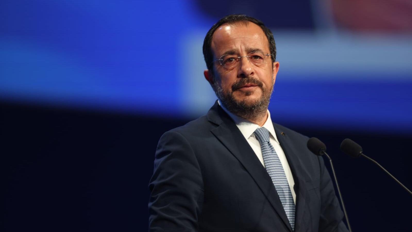 &Chi;&rho;&iota;&sigma;&tau;&omicron;&delta;&omicron;&upsilon;&lambda;ί&delta;&eta;&sigmaf;: &Eta; &kappa;&lambda;&iota;&mu;ά&kappa;&omega;&sigma;&eta; &sigma;&tau;&iota;&sigmaf; &sigma;&chi;έ&sigma;&epsilon;&iota;&sigmaf; &Epsilon;&Epsilon; - &Eta;&Pi;&Alpha; &epsilon;ί&nu;&alpha;&iota; &epsilon;&nu;&alpha;&nu;&tau;ί&omicron;&nu; ό&lambda;&omega;&nu;