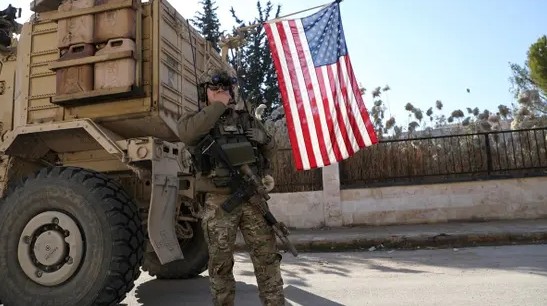 WSJ: &Omicron;&iota; &Eta;&Pi;&Alpha; &epsilon;&xi;&epsilon;&tau;ά&zeta;&omicron;&upsilon;&nu; &pi;&lambda;ή&rho;&eta; &alpha;&pi;&omicron;&chi;ώ&rho;&eta;&sigma;&eta; &alpha;&mu;&epsilon;&rho;&iota;&kappa;&alpha;&nu;&iota;&kappa;ώ&nu; &sigma;&tau;&rho;&alpha;&tau;&epsilon;&upsilon;&mu;ά&tau;&omega;&nu; &alpha;&pi;ό &Sigma;&upsilon;&rho;ί&alpha;