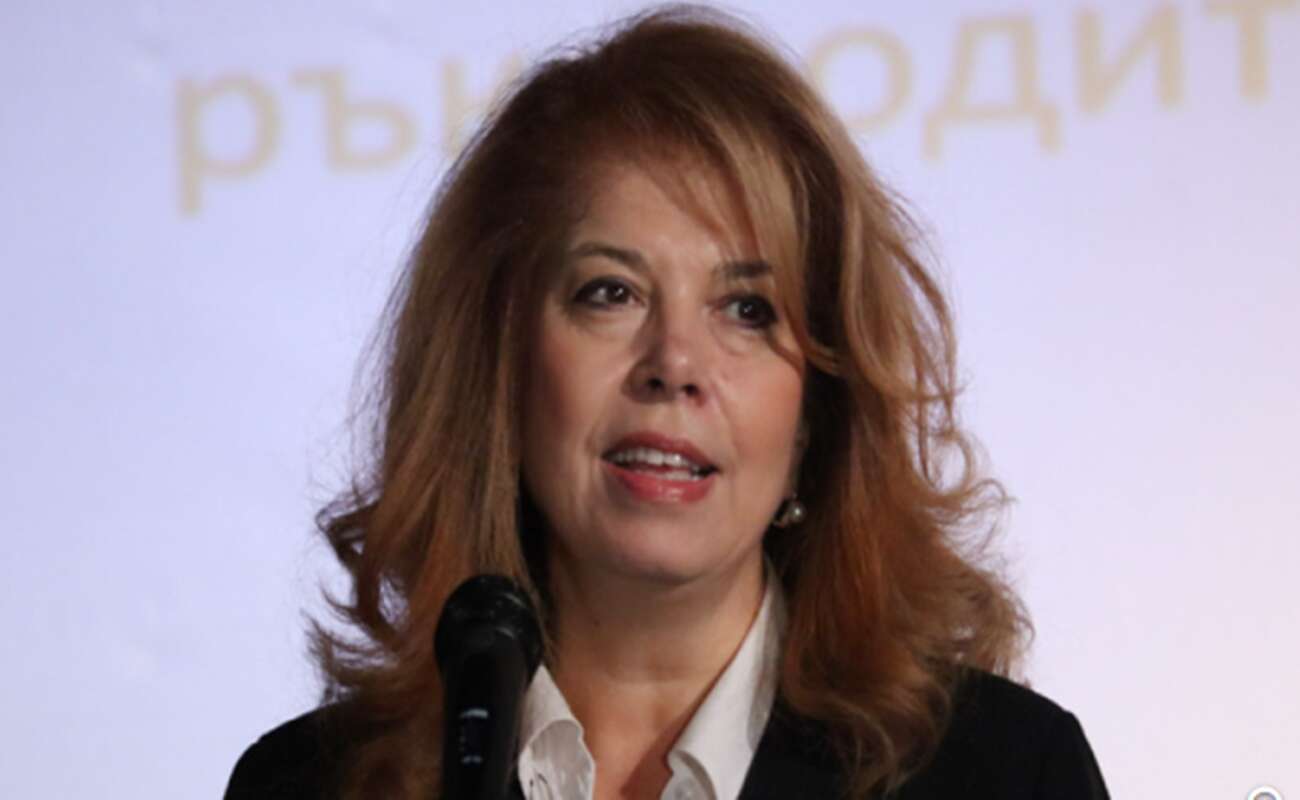 Nέα Πρόεδρος της Βουλγαρίας η Ιλιάνα Γιότοβα