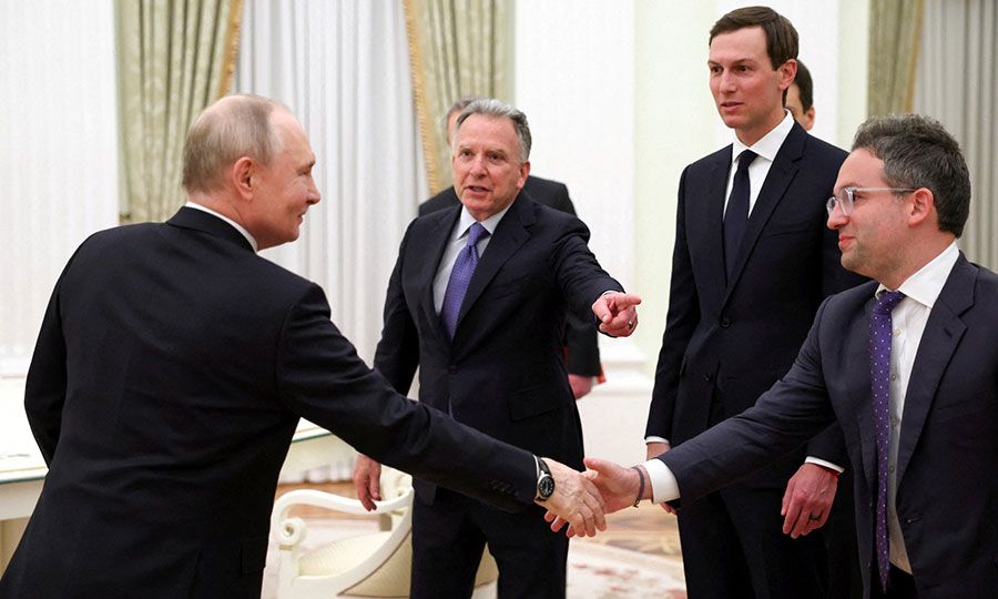 Αμπού Ντάμπι: Ξεκίνησαν οι συνομιλίες στην τριμερή ΗΠΑ-Ρωσίας-Ουκρανίας