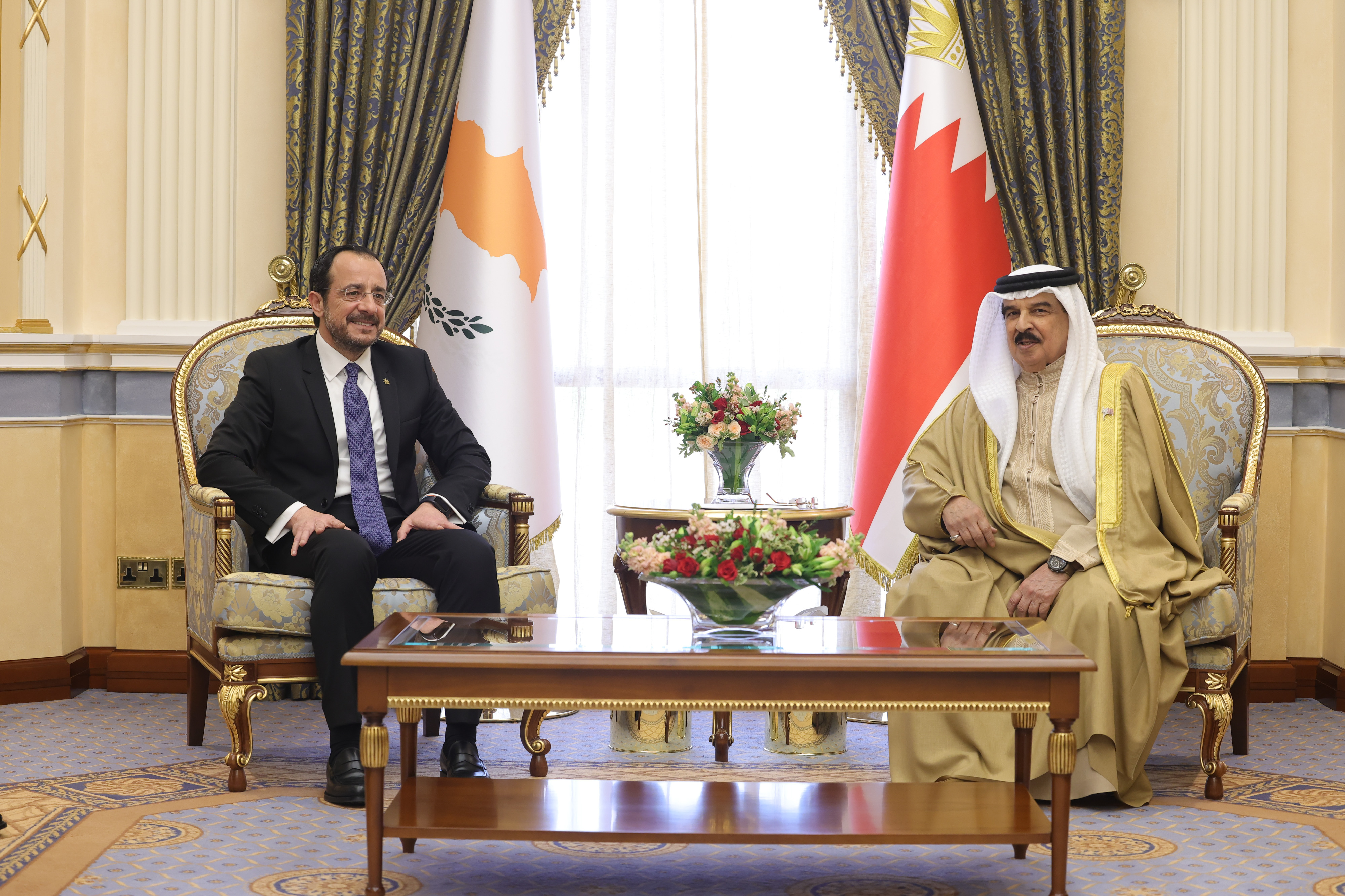 Κύπρος–Μπαχρέιν: Πλαίσιο συνεργασίας με έμφαση σε άμυνα, οικονομία και παιδεία