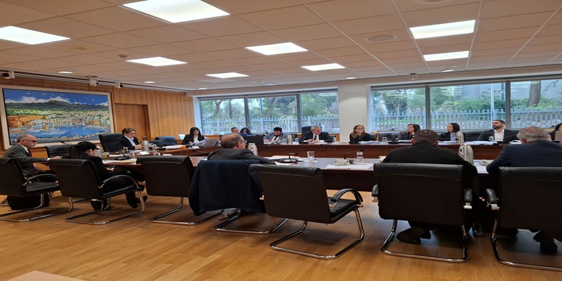 &laquo;&Eta; &sigma;&upsilon;&nu;&tau;&alpha;&xi;&iota;&omicron;&delta;&omicron;&tau;&iota;&kappa;ή &mu;&epsilon;&tau;&alpha;&rho;&rho;ύ&theta;&mu;&iota;&sigma;&eta; &theta;&alpha; &epsilon;&pi;&iota;&lambda;ύ&sigma;&epsilon;&iota; &sigma;&tau;&rho;&epsilon;&beta;&lambda;ώ&sigma;&epsilon;&iota;&sigmaf;&raquo; &lambda;έ&epsilon;&iota; &omicron; &Upsilon;&pi;. &Epsilon;&rho;&gamma;&alpha;&sigma;ί&alpha;&sigmaf;