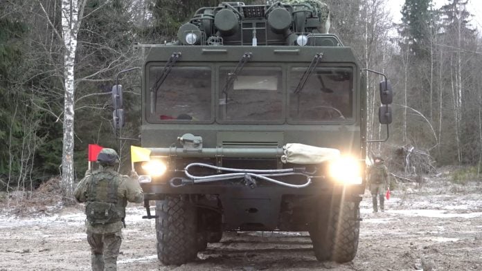 Οι ρωσικές δυνάμεις επιτέθηκαν σε έργο υποδομής στην ουκρανική περιφέρεια Λβιβ