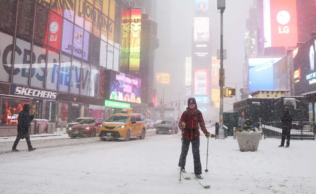 ΗΠΑ: Απειλητικό ψύχος με αίσθηση μείον 45 βαθμών Κελσίου (vids)