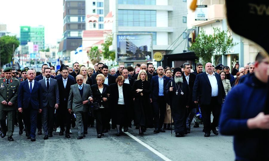 Χαρτοπόλεμος ΔΗΣΥ – ΕΛΑΜ για το μνημόσυνο του Γρίβα