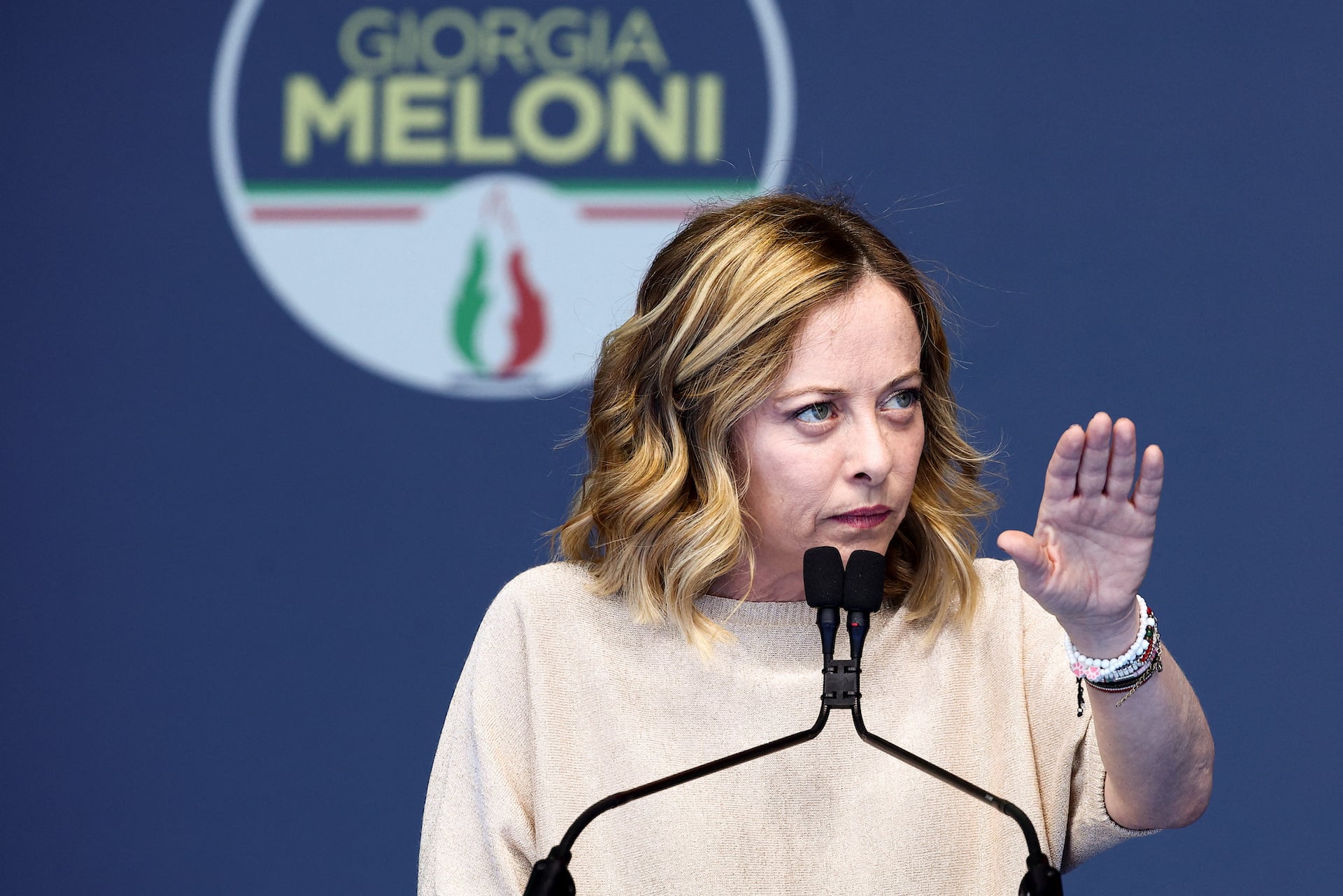 Μελόνι: Καταδικάζουμε τη συνενοχή του φασιστικού καθεστώτος στο διωγμό Εβραίων