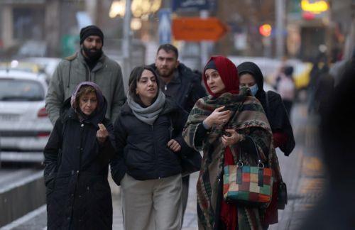 Η Βουλή καταδίκασε με ψήφισμα τις παραβιάσεις ανθρωπίνων δικαιωμάτων στο Ιράν