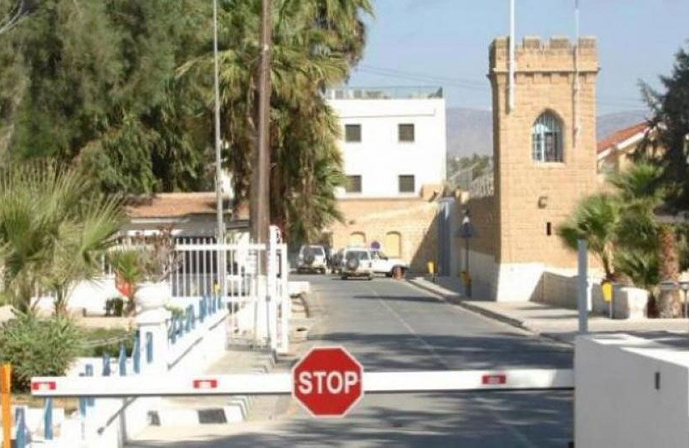 Η Βουλή ψήφισε αυστηροποίηση του πλαισίου για κινητά στις φυλακές