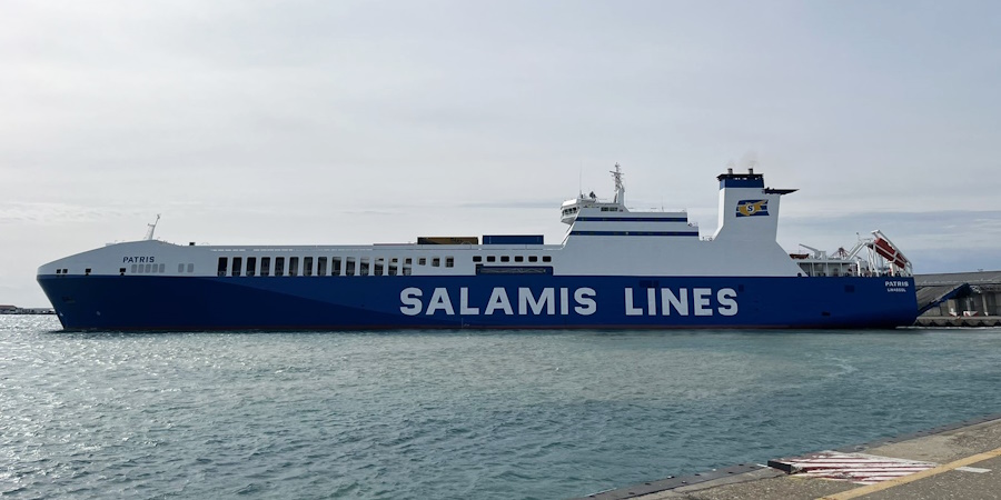 &Nu;έ&omicron; &sigma;ύ&gamma;&chi;&rho;&omicron;&nu;&omicron; &epsilon;&mu;&pi;&omicron;&rho;&iota;&kappa;ό &pi;&lambda;&omicron;ί&omicron; &alpha;&pi;έ&kappa;&tau;&eta;&sigma;&epsilon; &eta; Salamis