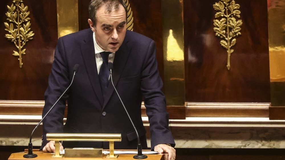 &Gamma;&alpha;&lambda;&lambda;ί&alpha;: &Omicron; &Lambda;&epsilon;&kappa;&omicron;&rho;&nu;ί &pi;έ&rho;&alpha;&sigma;&epsilon; &tau;&omicron;&nu; &pi;&rho;&omicron;ϋ&pi;&omicron;&lambda;&omicron;&gamma;&iota;&sigma;&mu;ό &gamma;&iota;&alpha; &tau;&omicron; 2026 &chi;&omega;&rho;ί&sigmaf; &psi;&eta;&phi;&omicron;&phi;&omicron;&rho;ί&alpha;